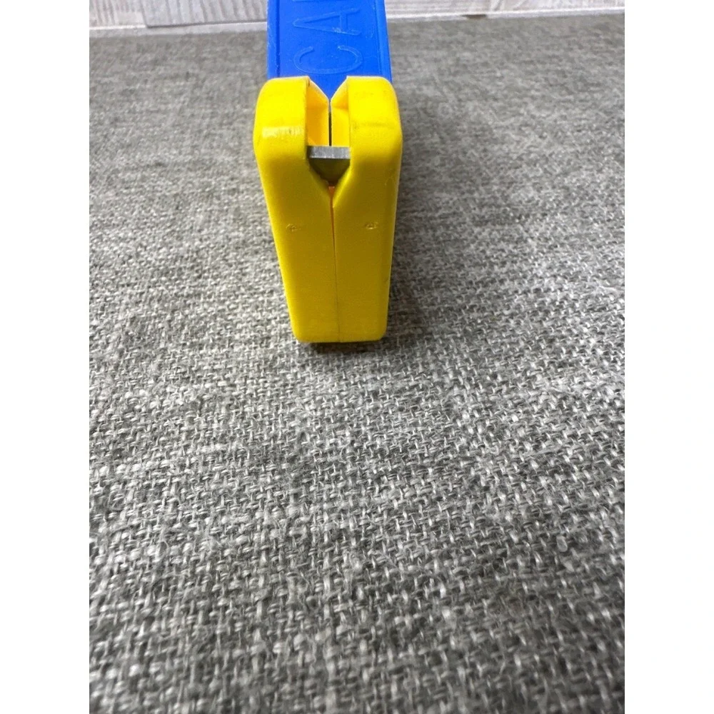 Shear Sharp Handheld Non Slip Grip Compact Scissor Sharpener Lightweight